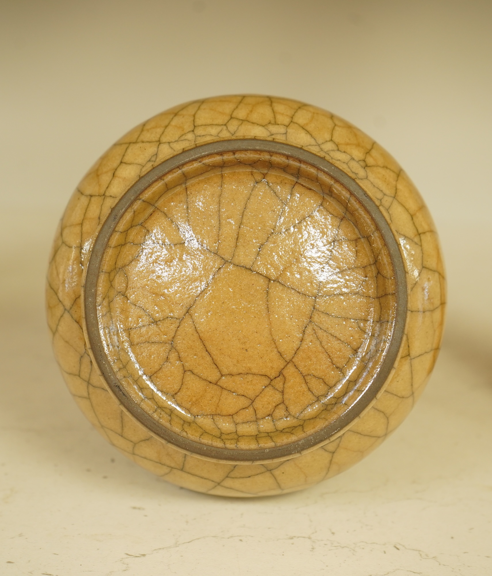 A Chinese crackle glaze vase, 19cm high